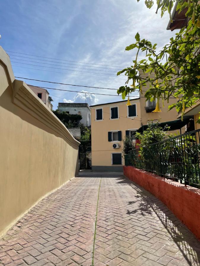Fay'S Barbeque Garden House -Family Activities Corfu Port Apartment ภายนอก รูปภาพ